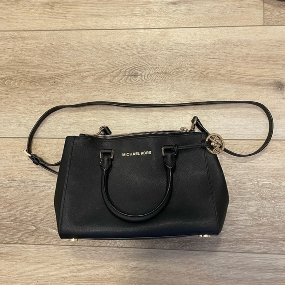 Michael Kors Sutton Satchel